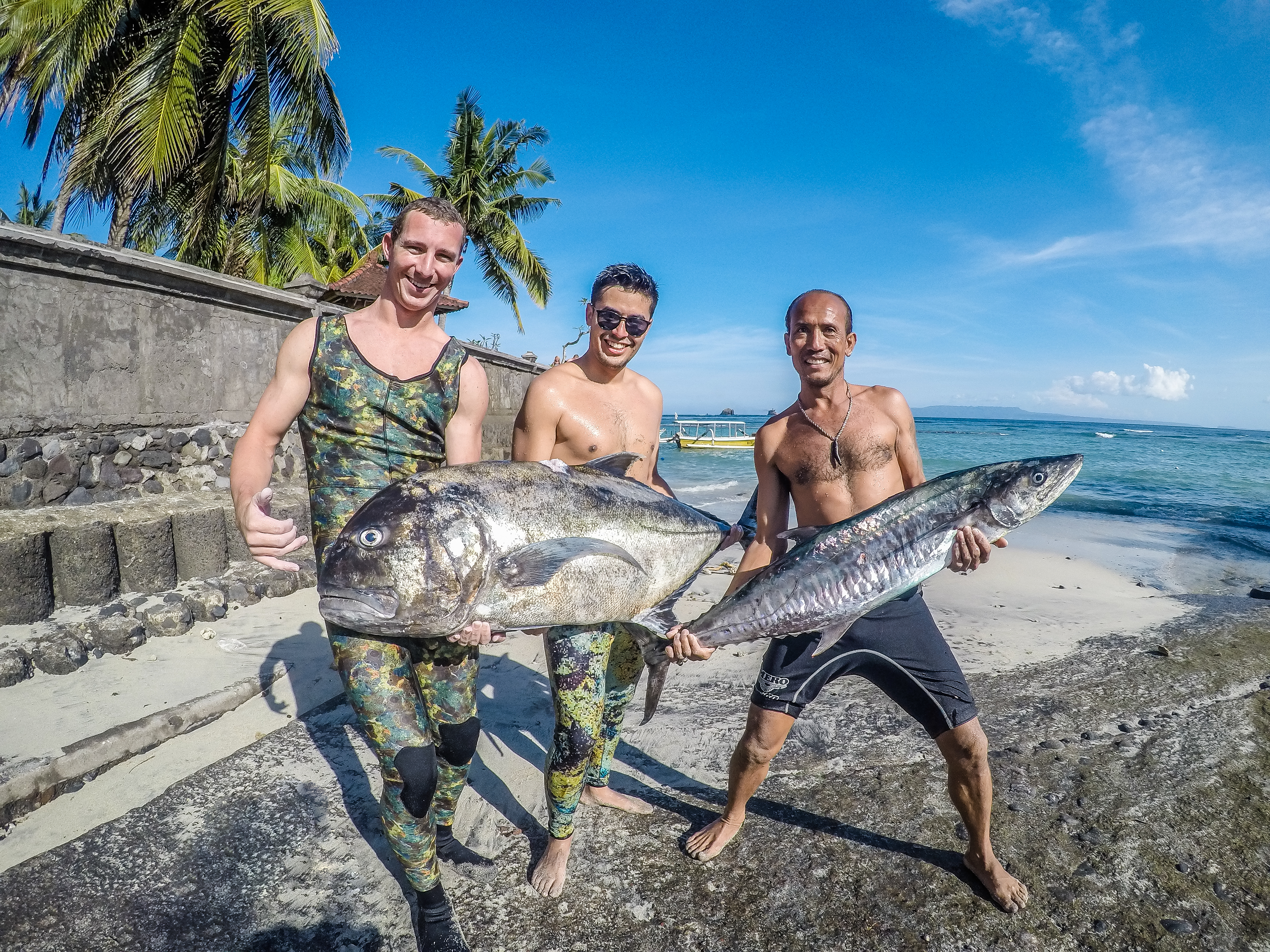 Bali Spearfishing Giant Trevally and Spanish Mackerel